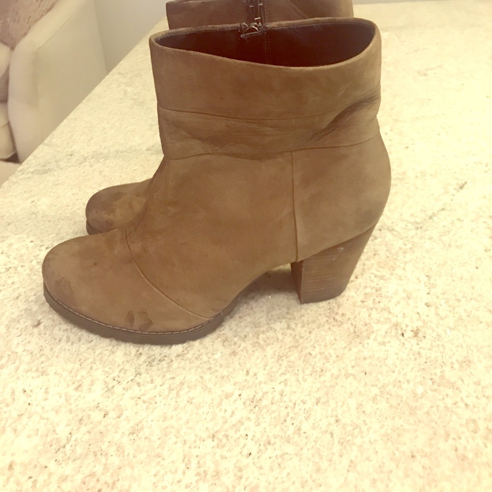 Clark size 8.5 boot